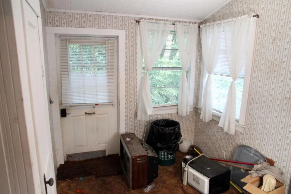 Before- Breakfast Room Holloway.jpg