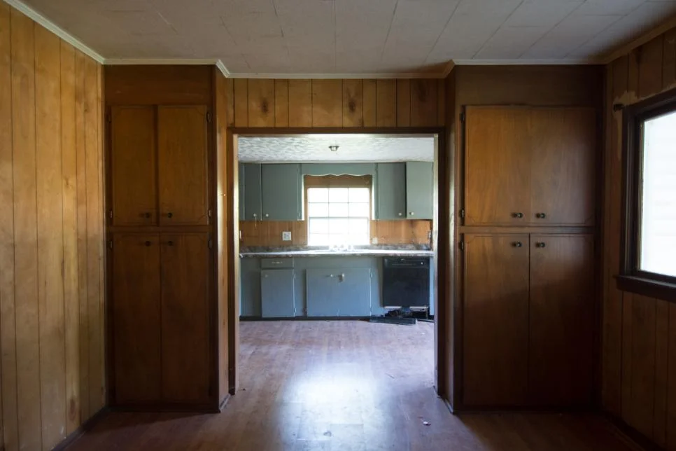 Girls Bedroom 3 Before - Simmons.jpg