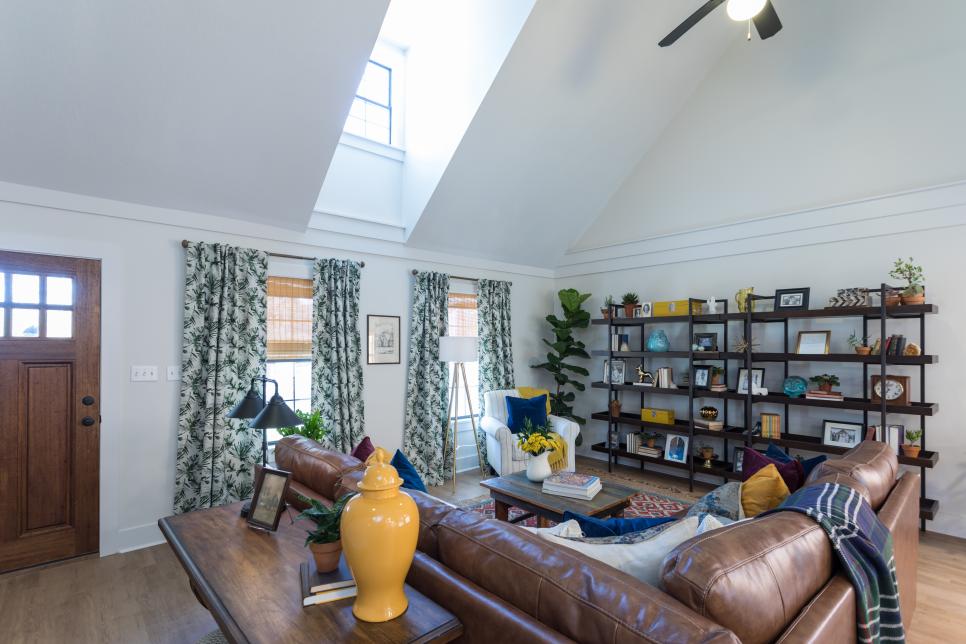 LIVING ROOM AFTER - TREST .jpg