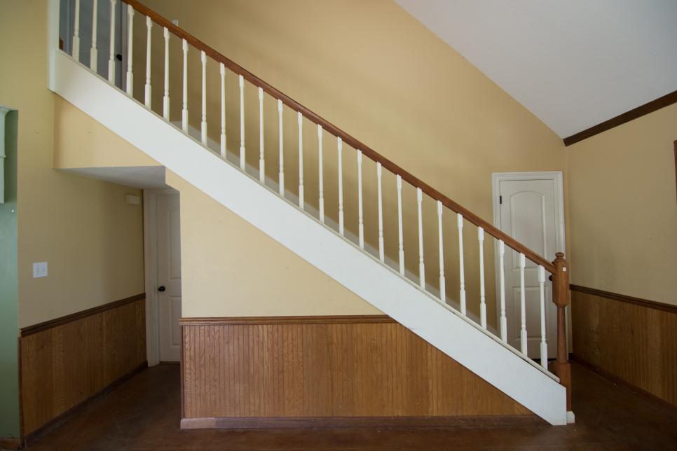 STAIRWELL BEFORE - TREST .jpg