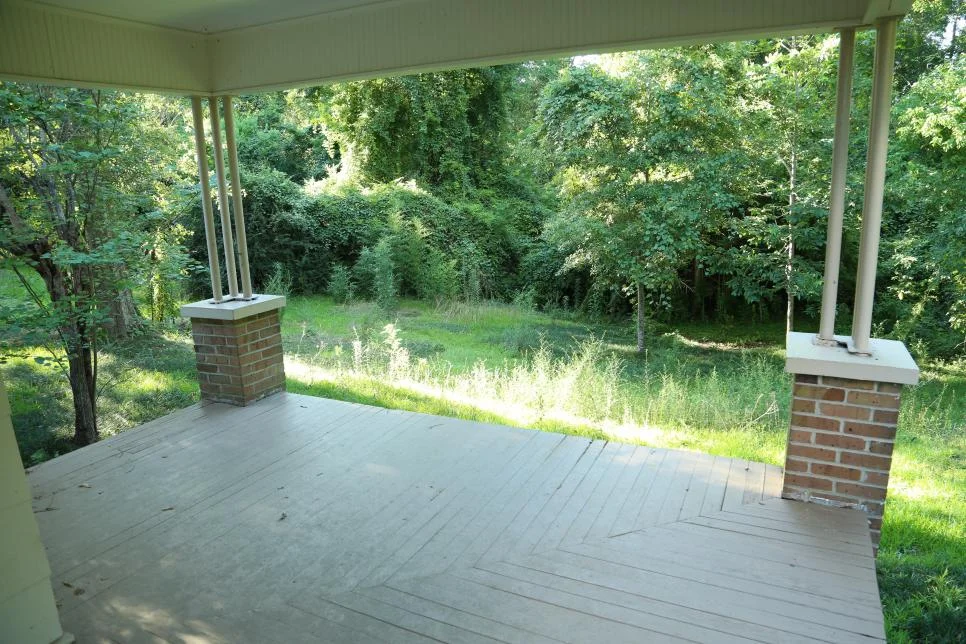 Exterior Front Porch 2 Before - Guay.jpg