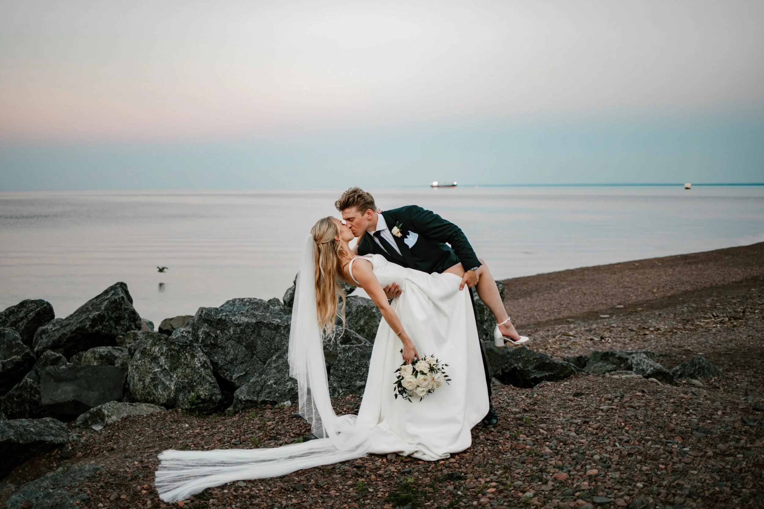 romantic denver wedding photographer.jpg
