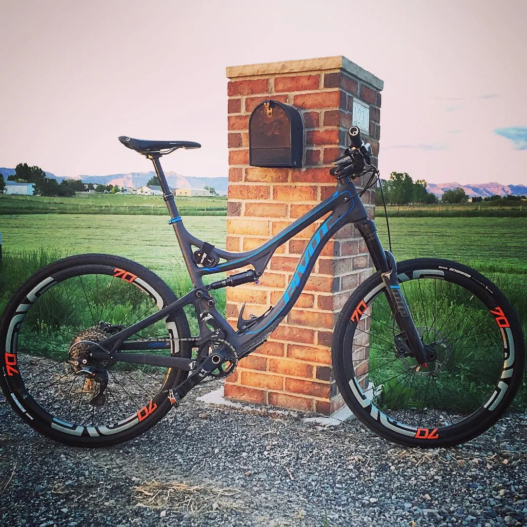 My Mach 4 all dialed in for the "fat tire crit" that kicks off the GJOR race weekend.