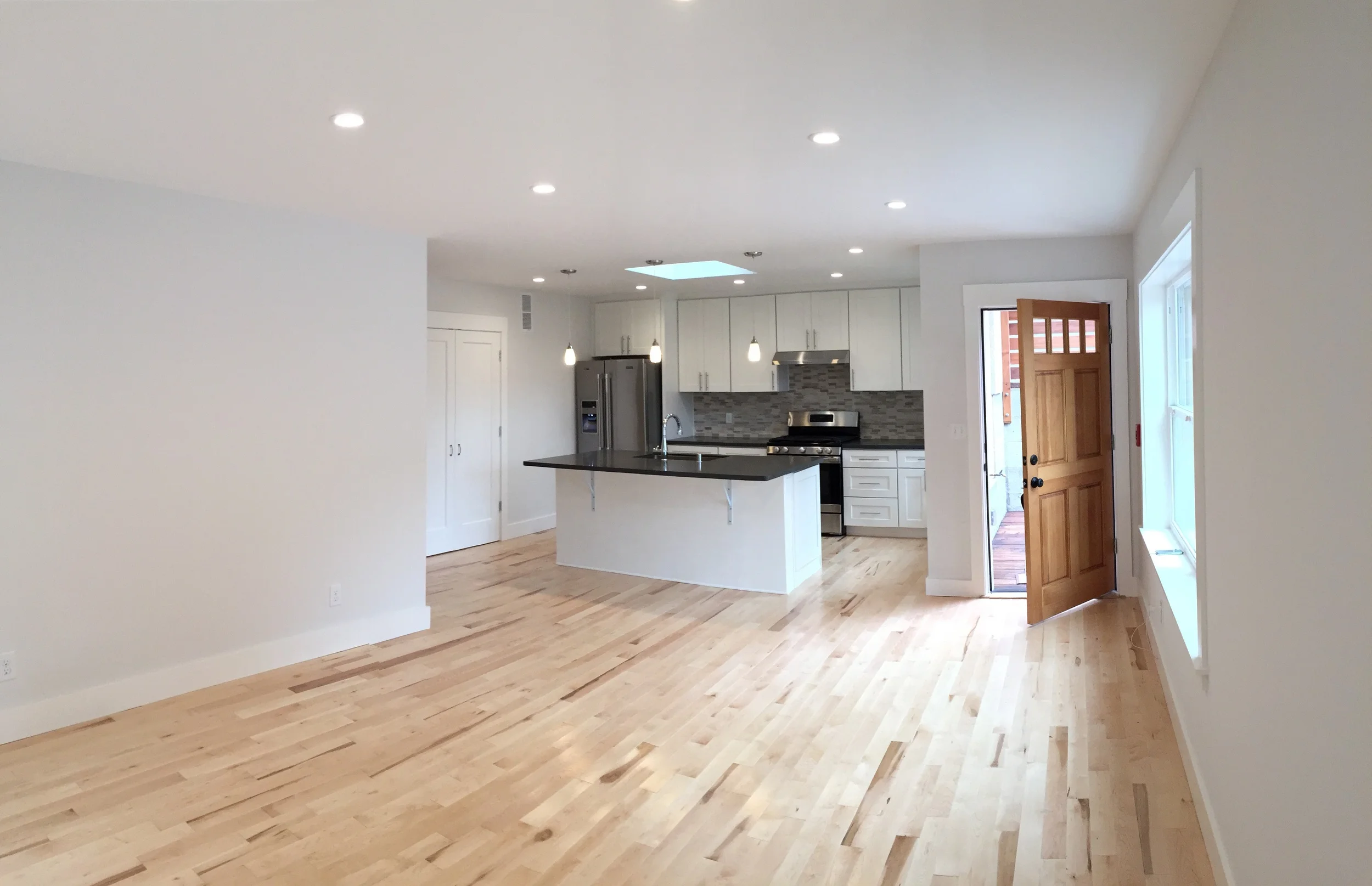 This is the interior of the unit.