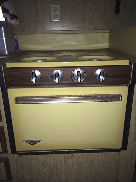 1970terrytrailerstove.jpg