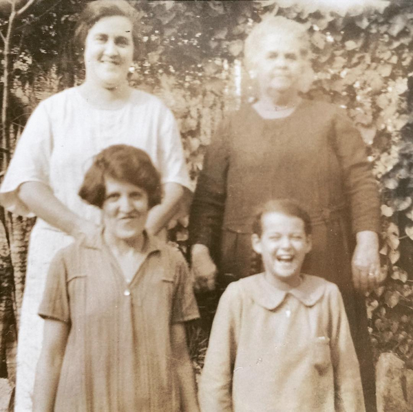 1948 Edith to Nellie