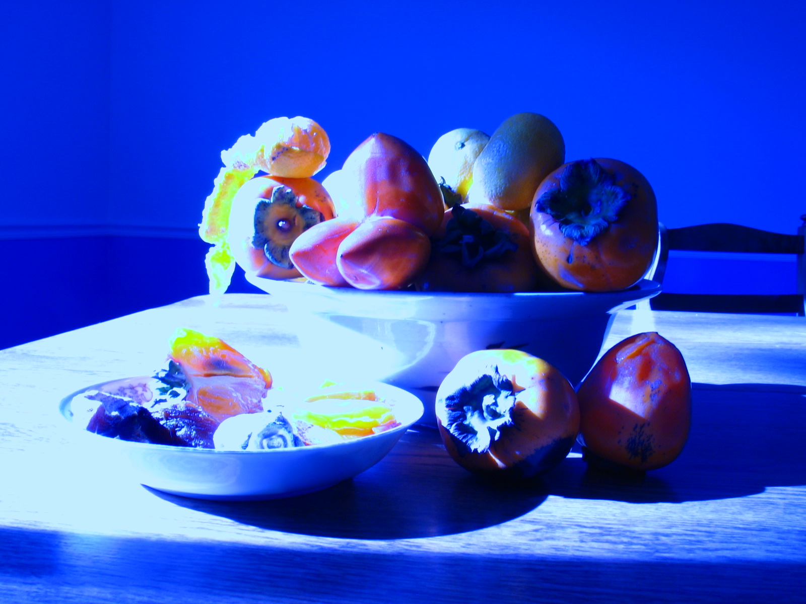  Persimmons and mandarins. 