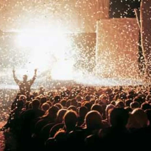 17_slavas_snowshow2.jpg