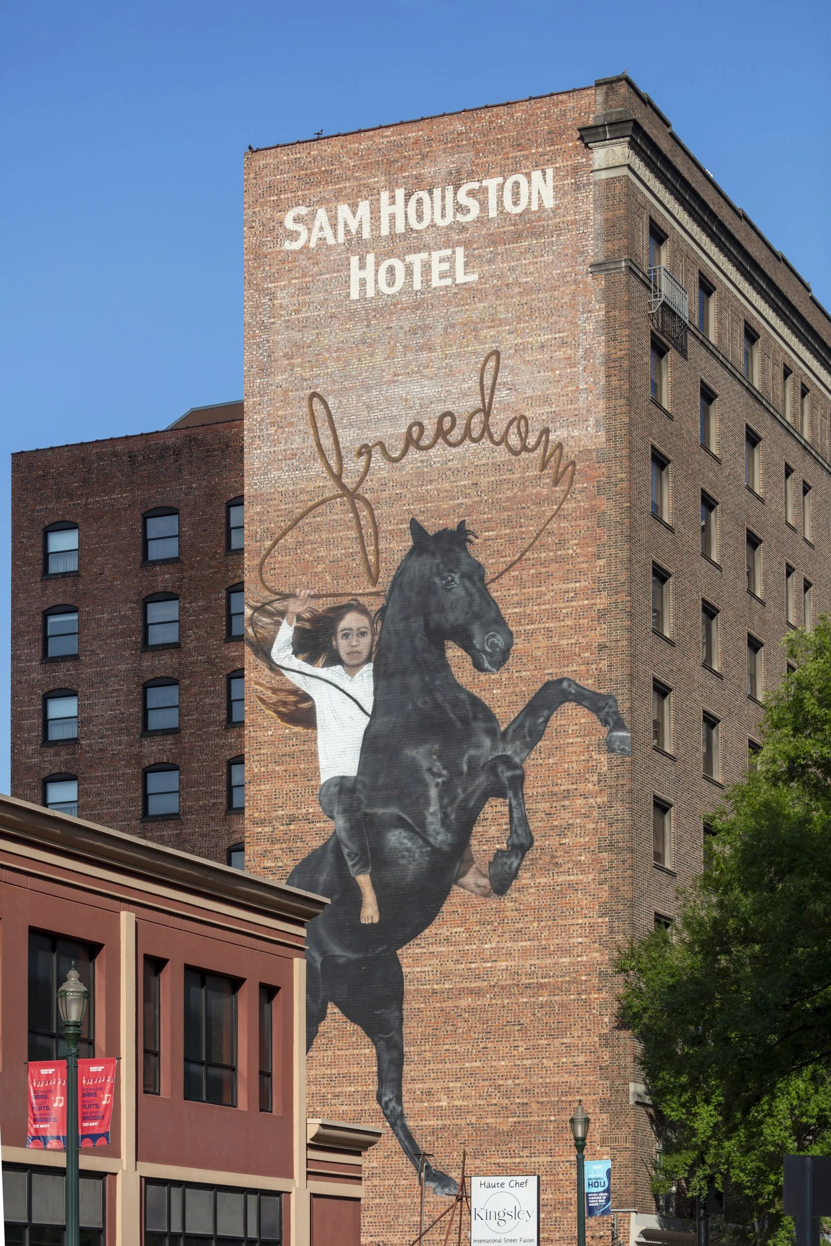Sam Houston hotel 1.jpg