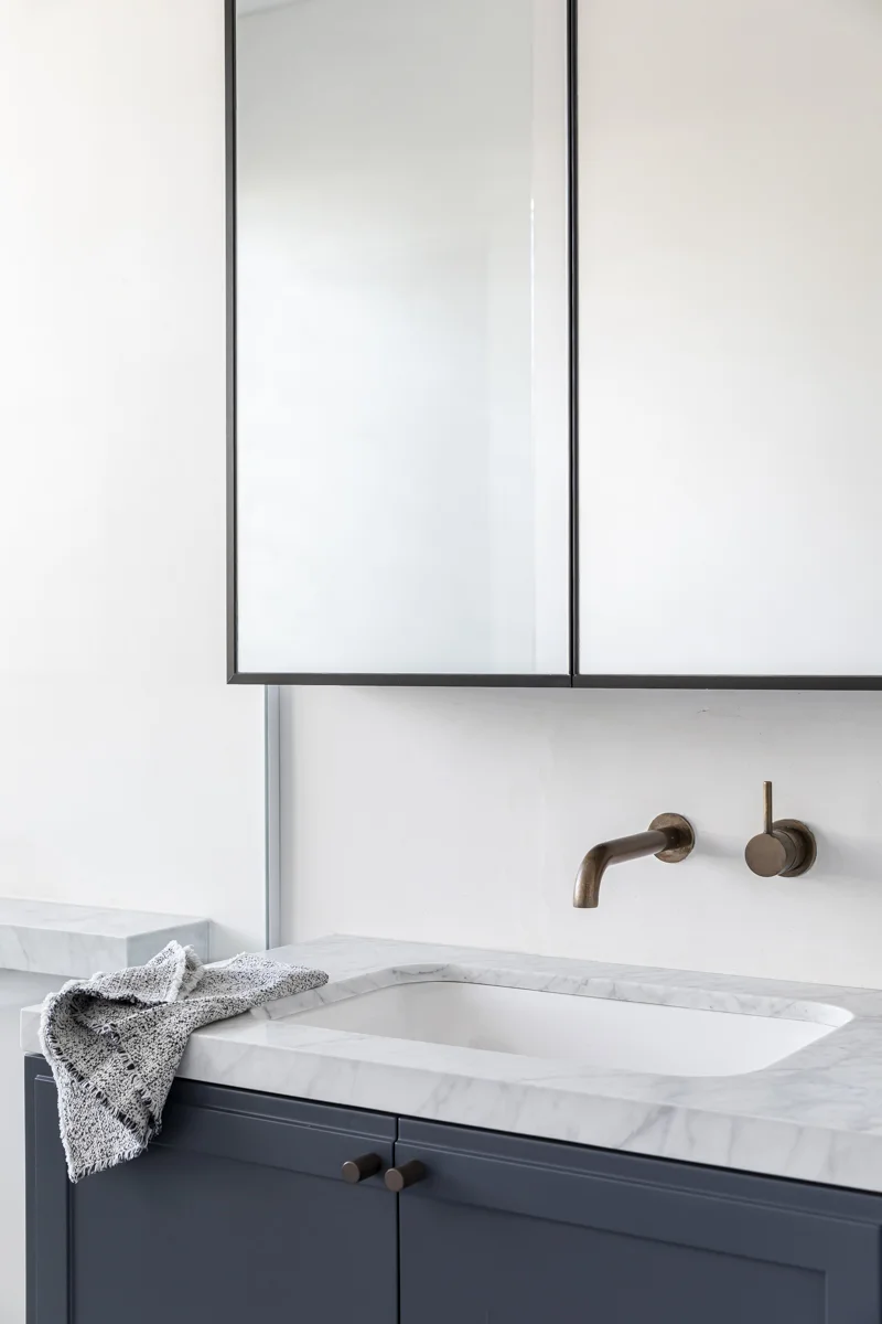 Interiors photographer Sydney photographer Architectural photography Interior design Architecture Published photographer Australian interiors Tom Mark Henry