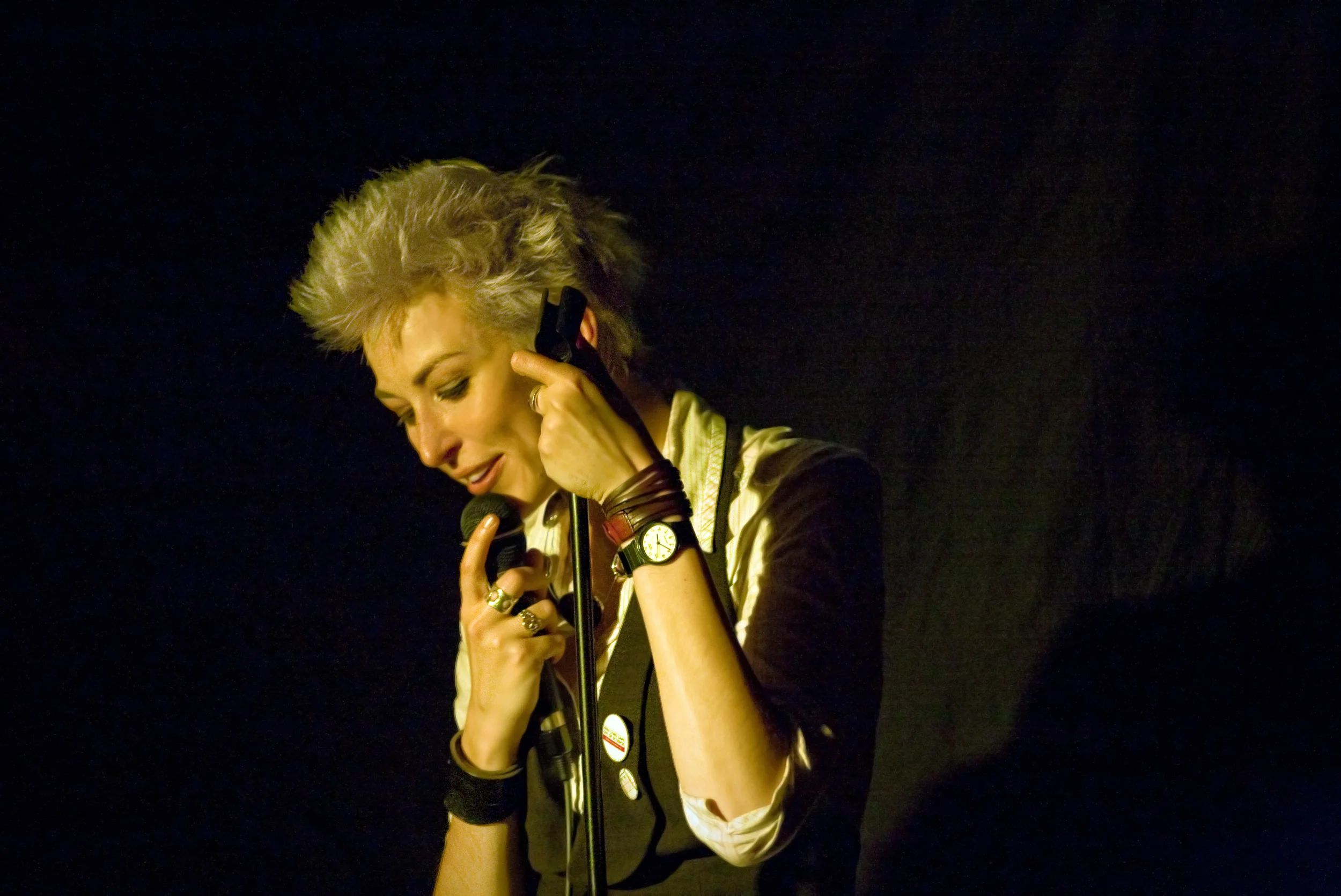 Iszi at the Edinburgh Fringe