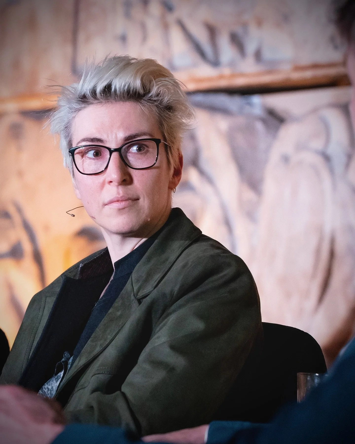 Photographer @triciayourkevichphotos totally captured my resting face of fear/confusion when executive producers talk.

We had a brilliant night @britishmuseum celebrating the launch of new @bbcarts documentary Civilisations: Rise and Fall! It&rsquo;