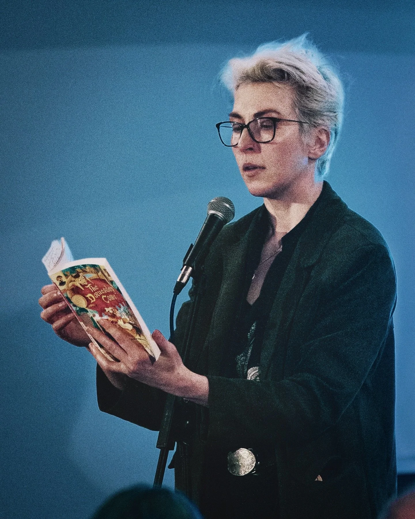 Did a small reading of Domesday Cows @swindonwordsmiths. Was a fun gig&hellip; for a science festival in a church. I don&rsquo;t make the rules I just bring science history and cattle. Sold plenty of books after the show and got to hang out with @and