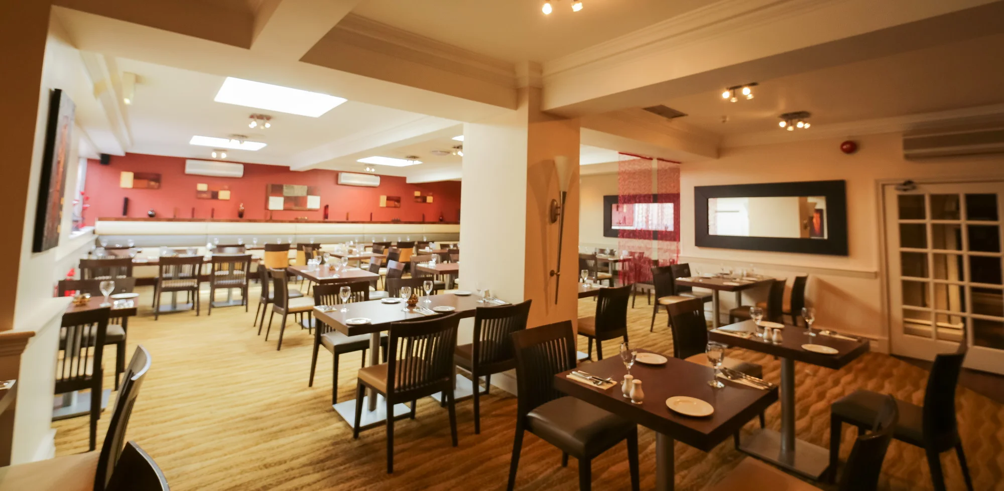 Restaurant-017.jpg