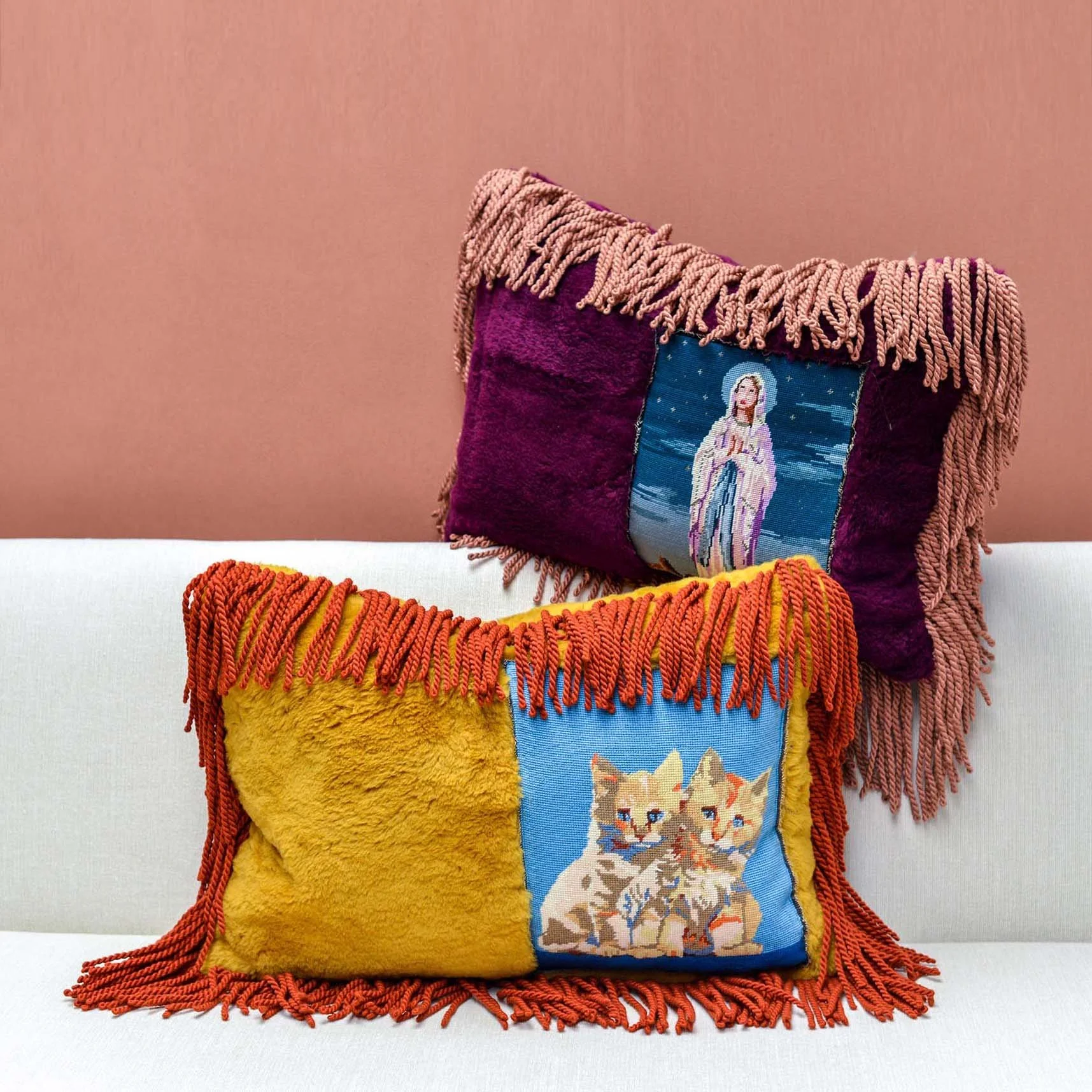 42vr Petit Point.jpg