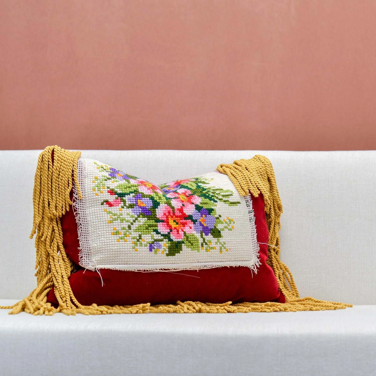 16vr Petit Point.jpg