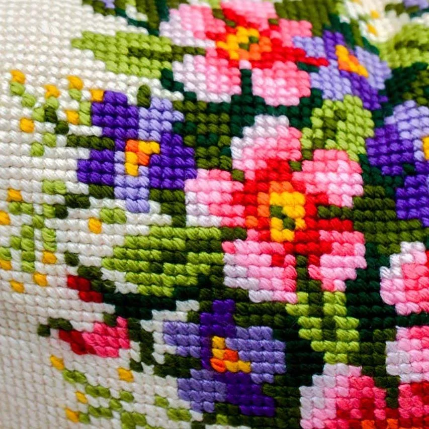 26vr Petit Point.jpg