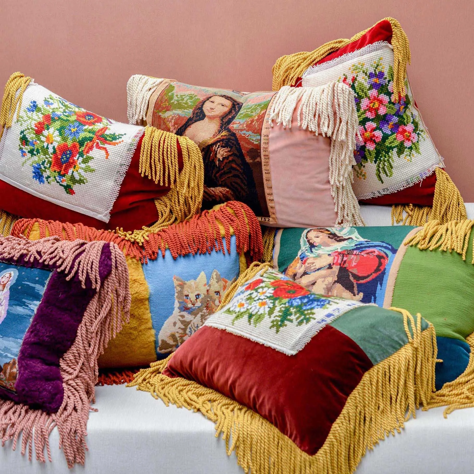 48vr Petit Point.jpg