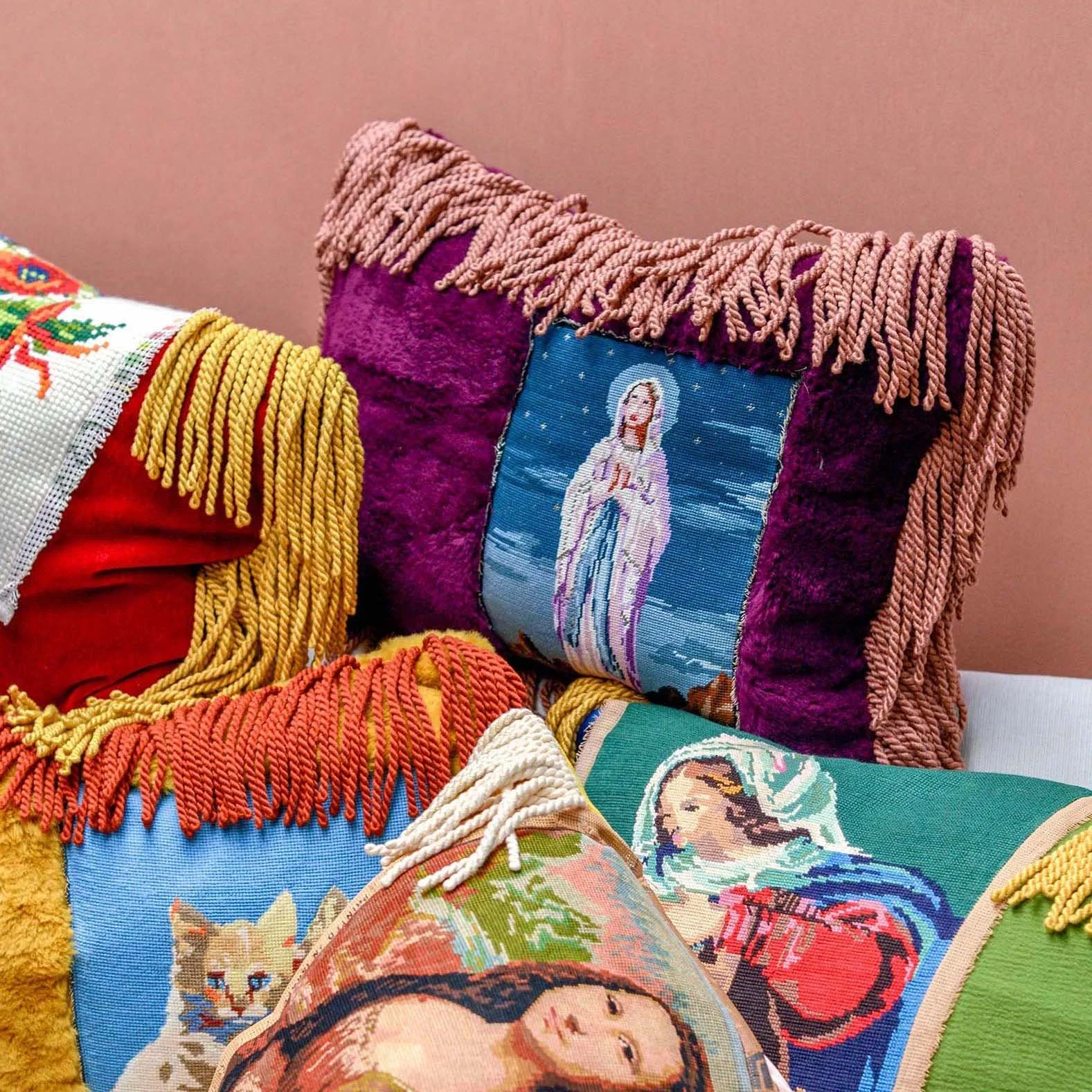 46vr Petit Point.jpg