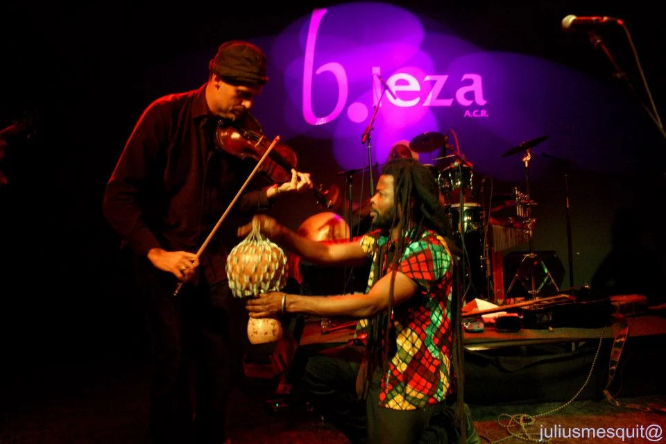 Genitho Rasta and Luiz Moretto photo by Julio Mesquita