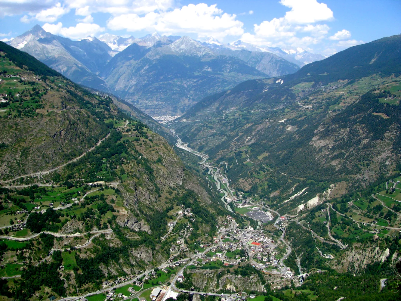 chaletspitsburgh.com (12).jpg