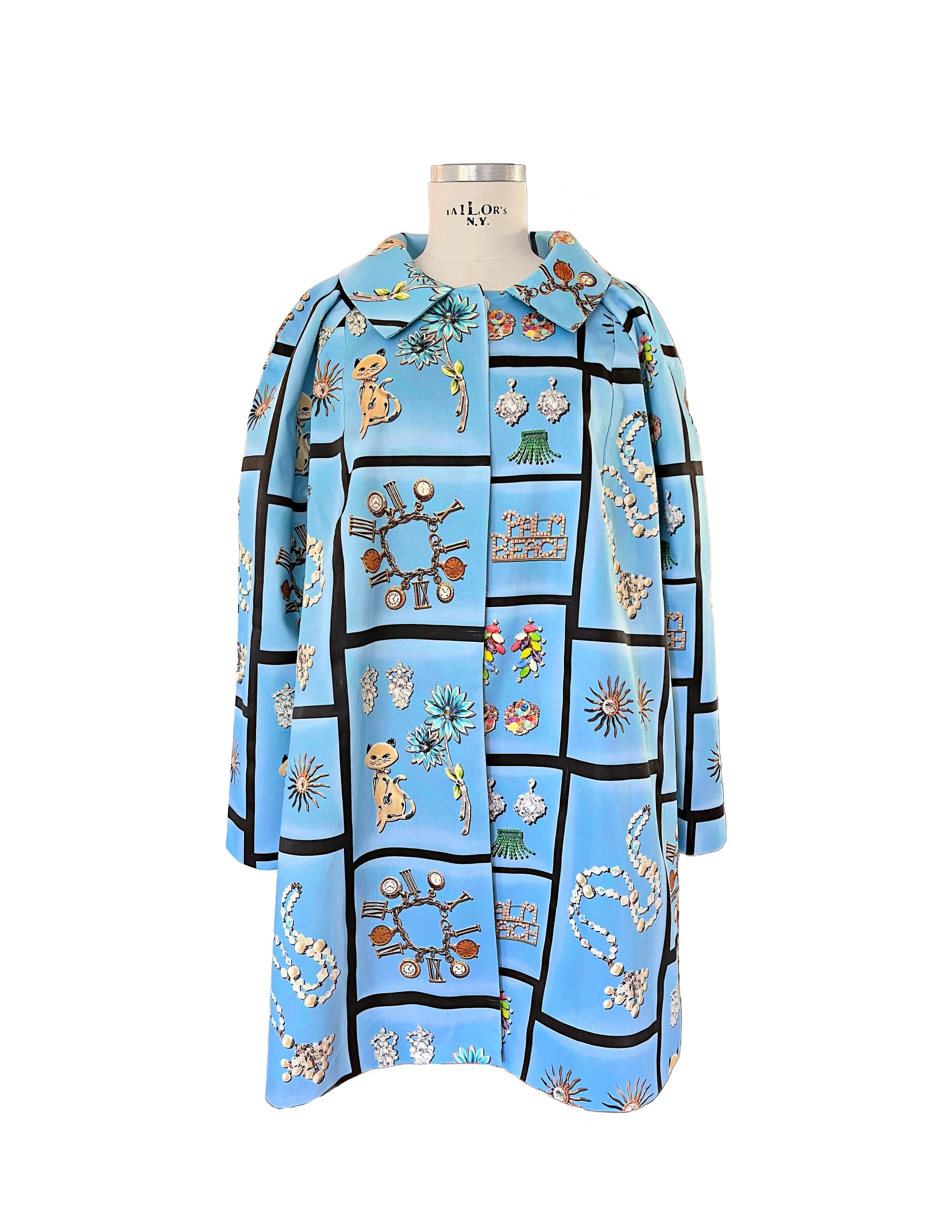 blue vault swing front.jpg