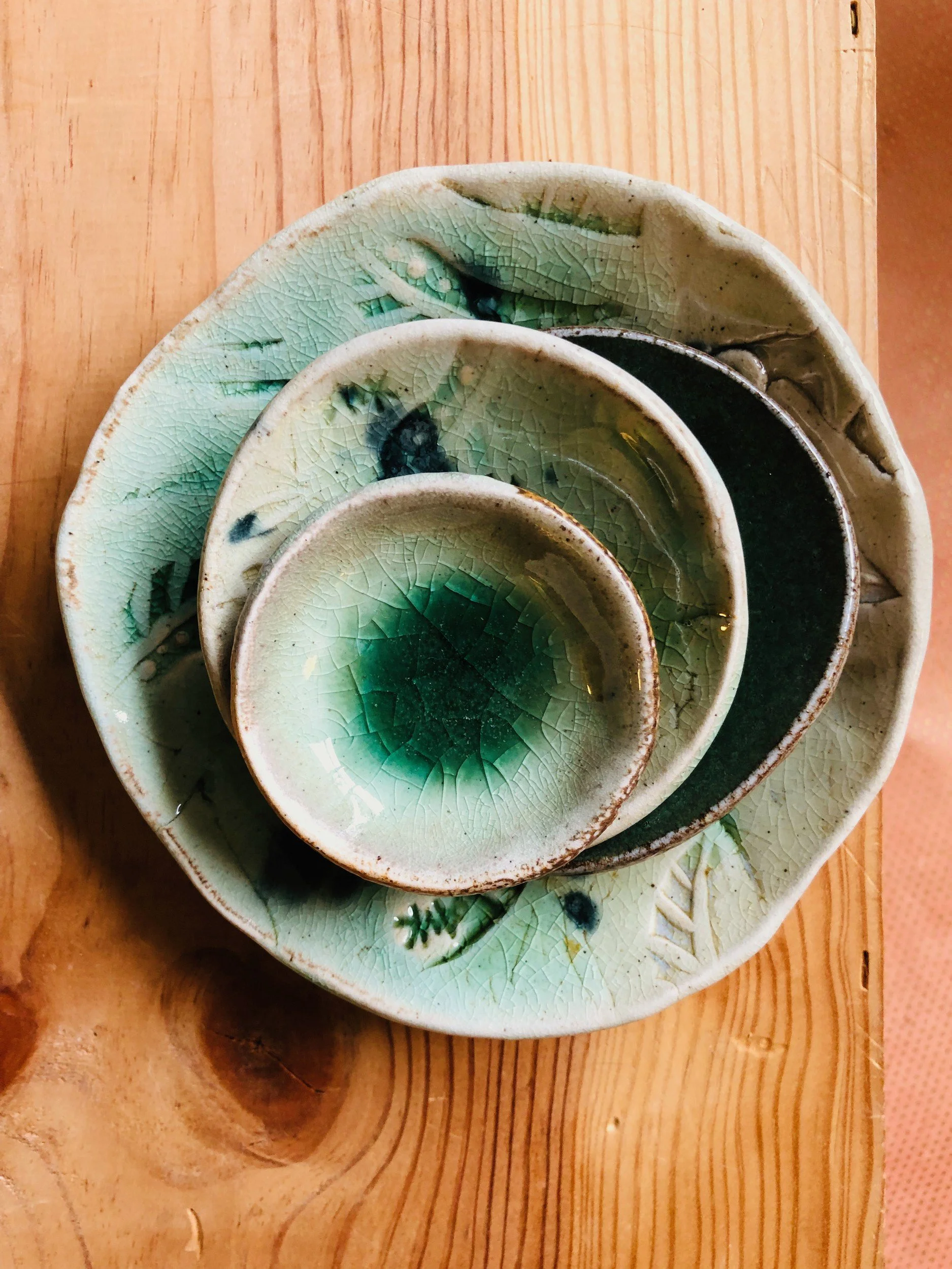 14-green-imprint-bowls-ceramic-angela-martin-kobrick.jpg