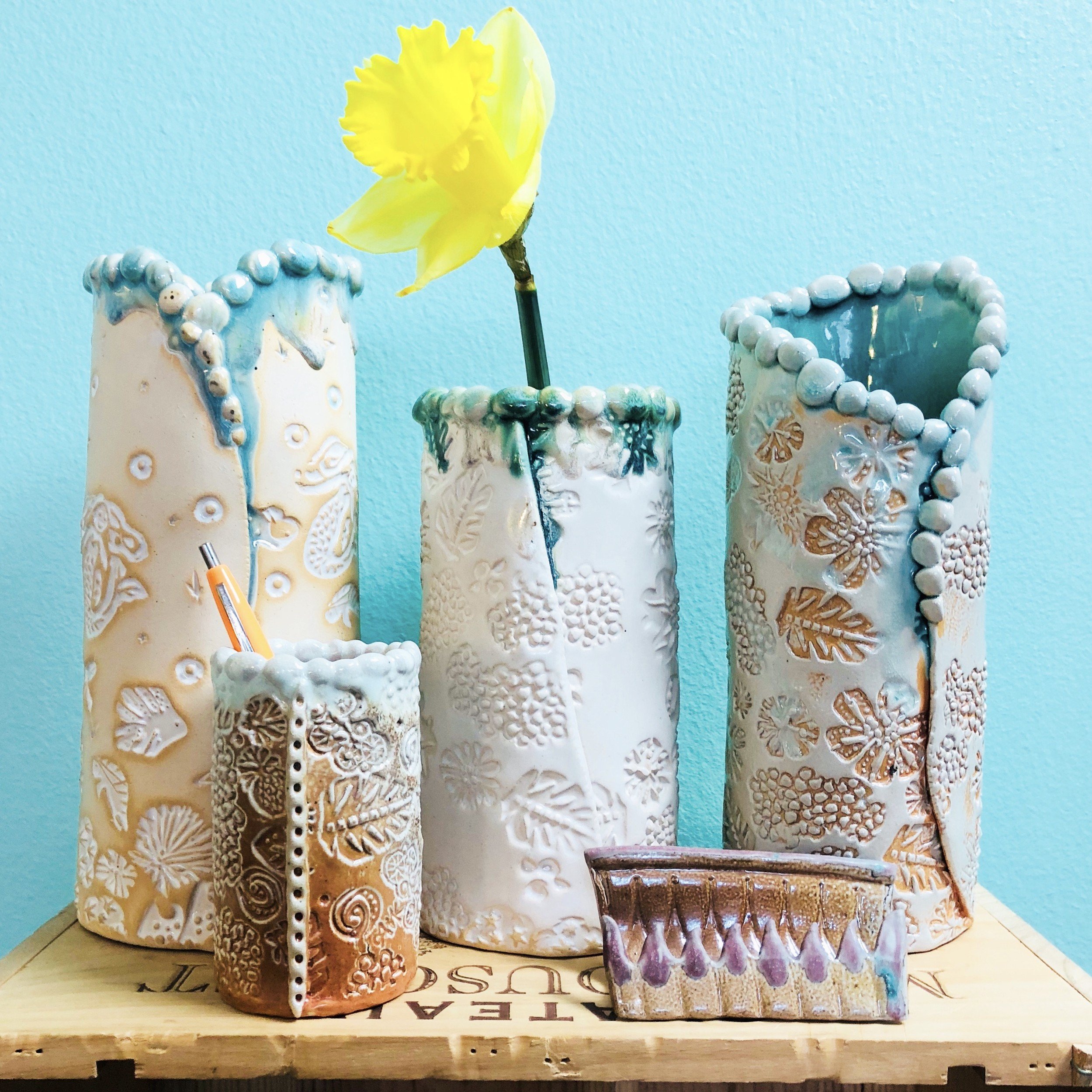 12-vases-with-daffodil-ceramic-angela-martin-kobrick.jpg