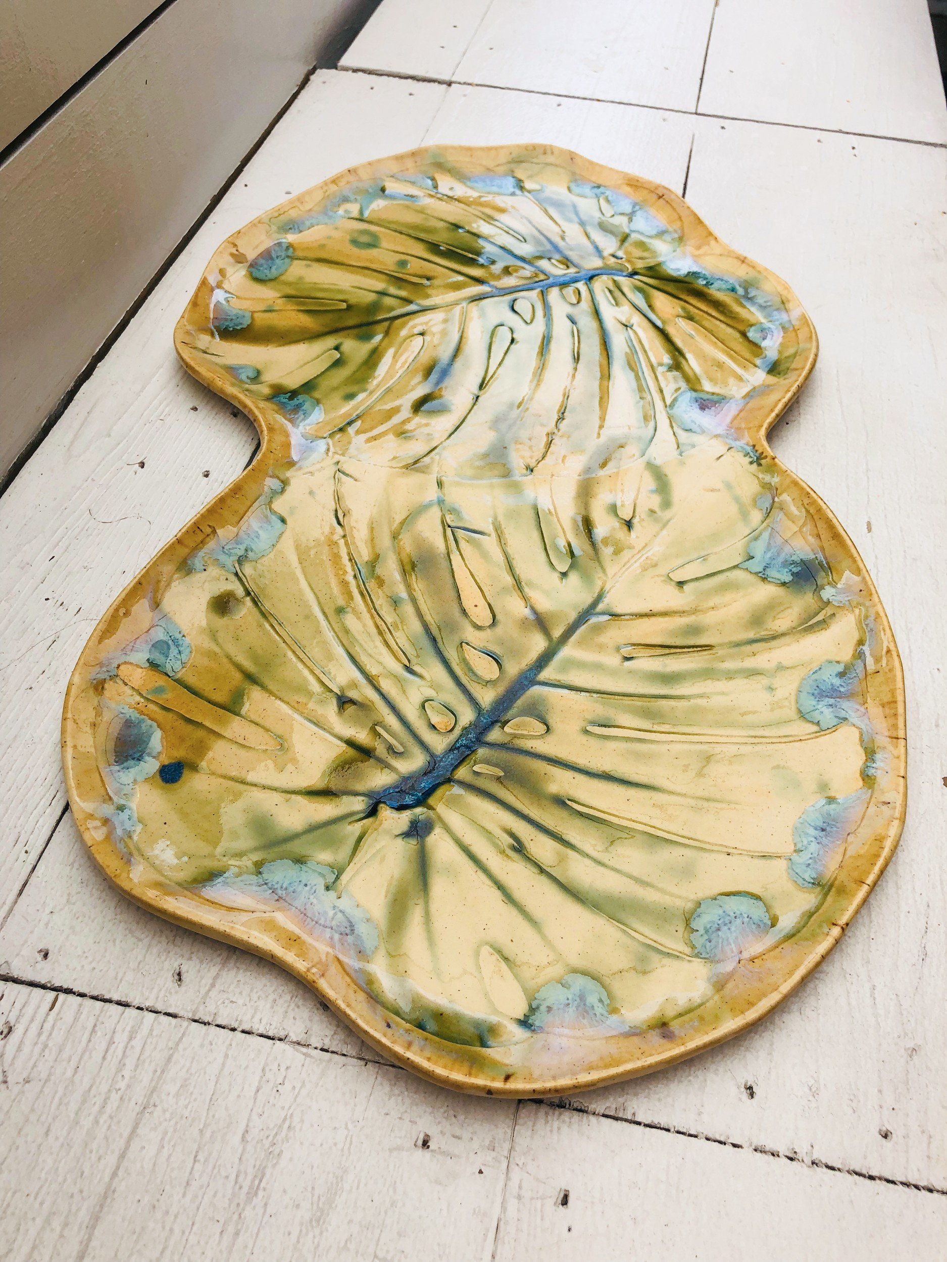 19-yellow-leaf-platter-ceramic-angela-martin-kobrick.jpg