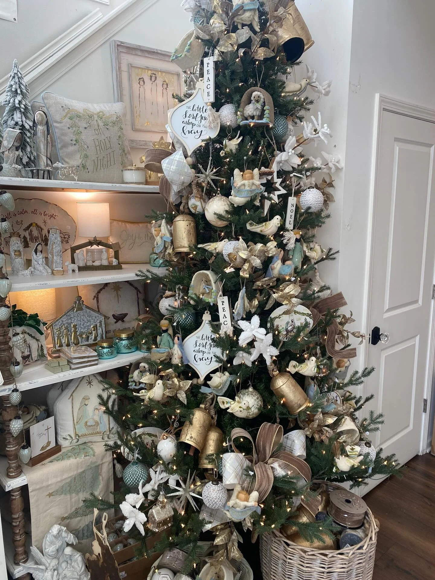 We&rsquo;re officially just 56 days away from Christmas! ✨🎄 Come shop new arrivals at Twigs!