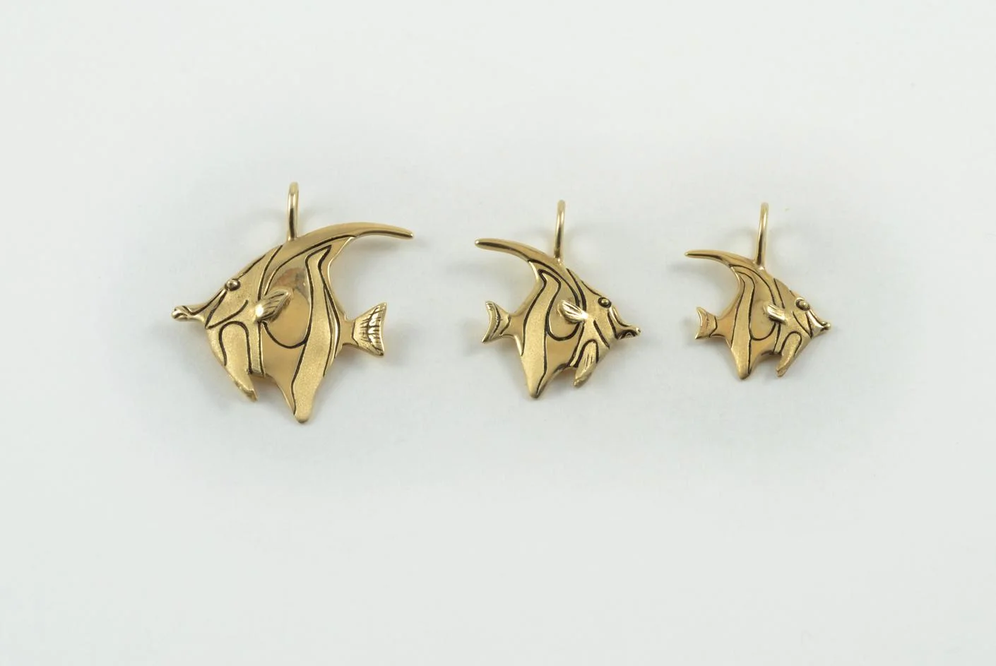Gold Moorish Idol no enamel Pendant all three.jpg