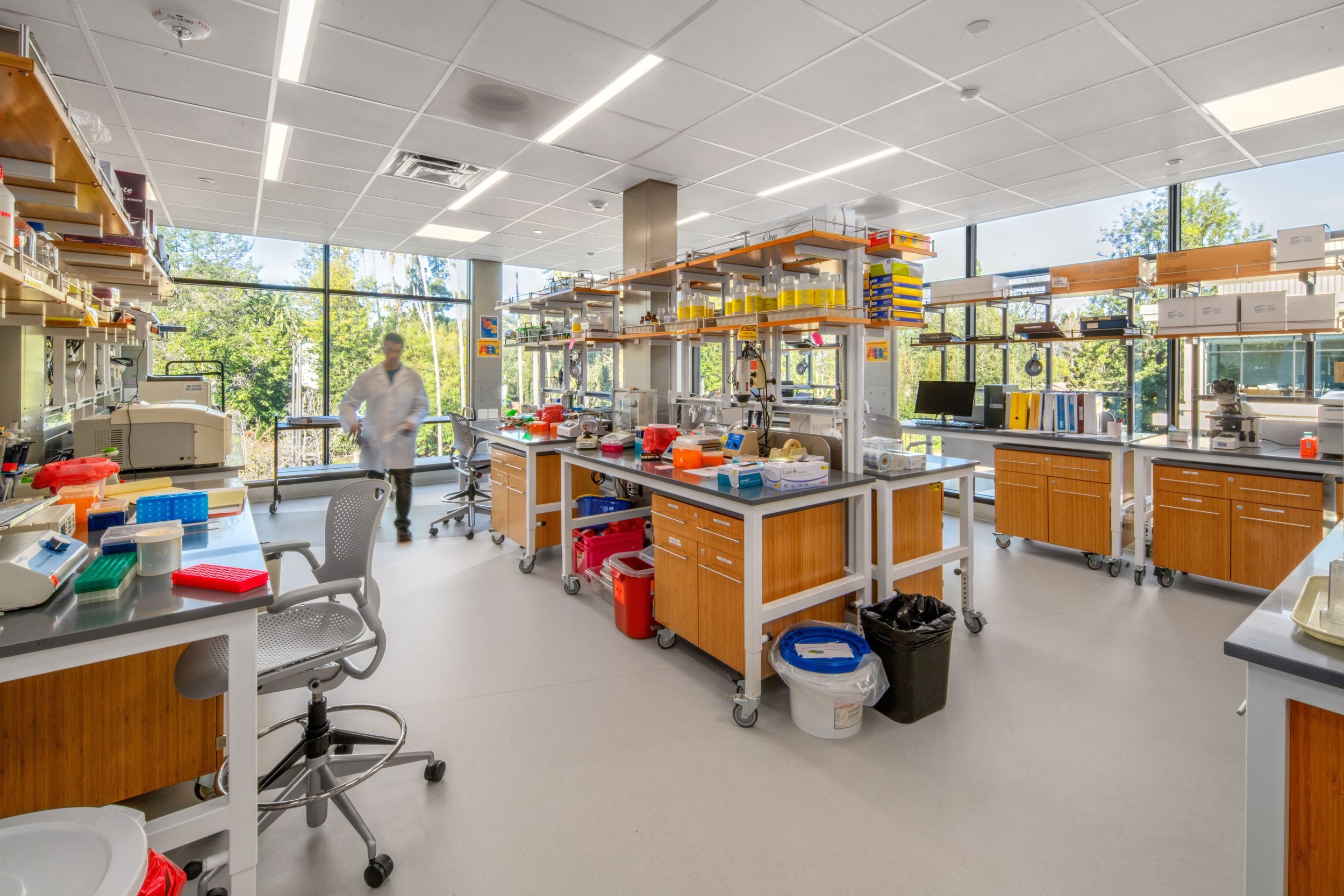 032- Doheny Eye Institute - Day 3 - 031 (small).jpg