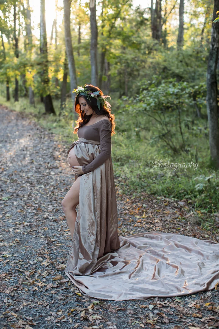 Outdoor Maternity Photography