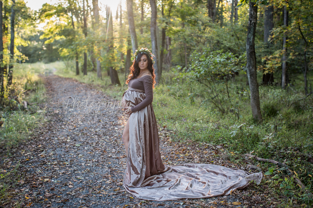 Outdoor Maternity Photography