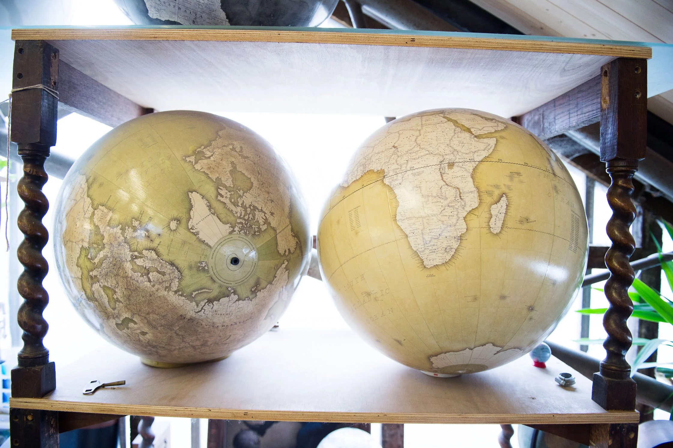Freunde-von-Freunden-Bellerby-Globes-021.jpg