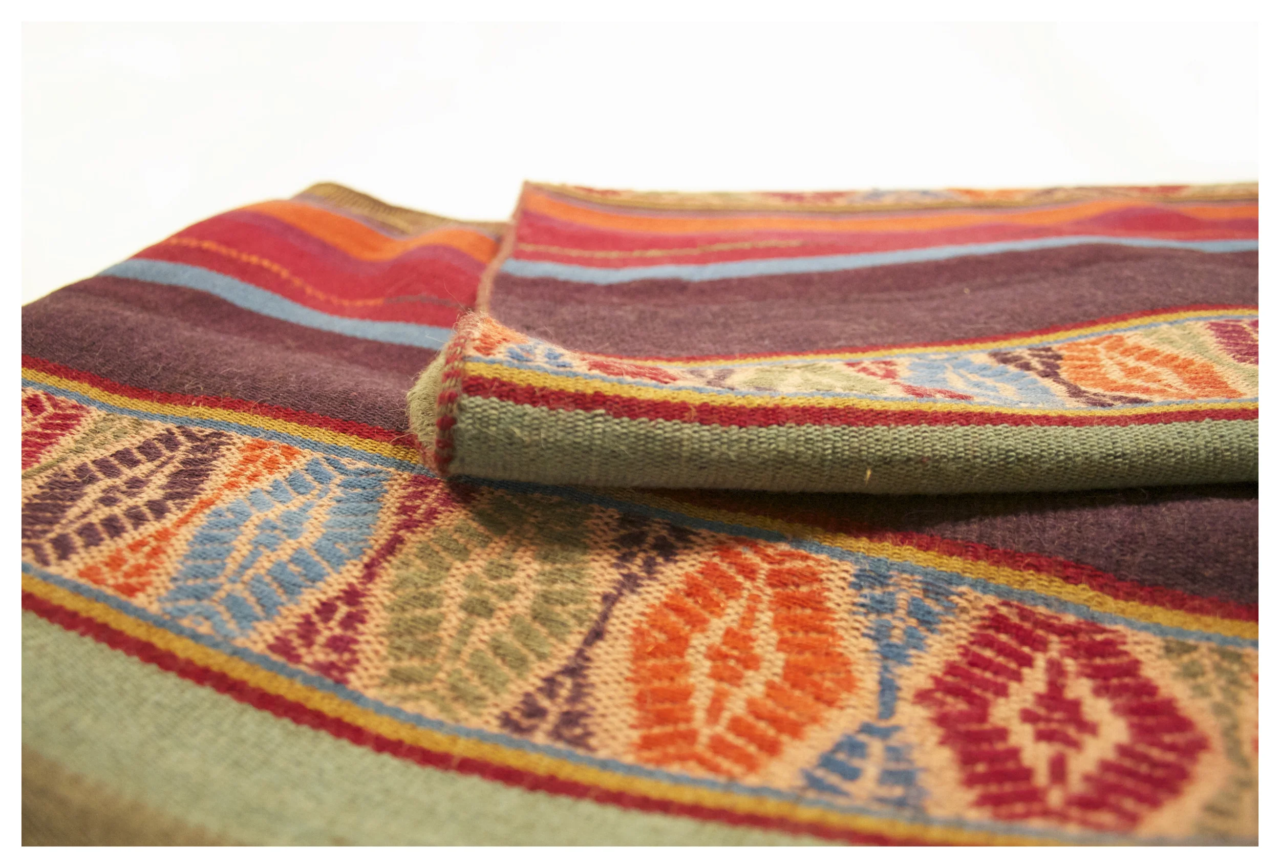 Tablecloth_2.jpg