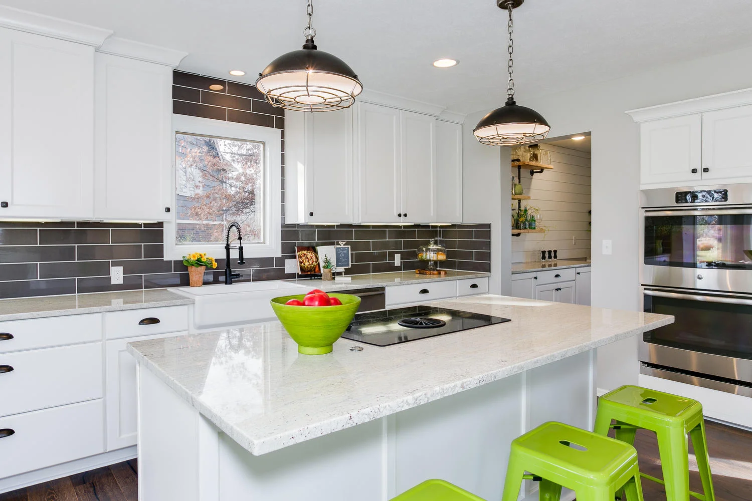 2328 N Greenleaf St Wichita KS-large-010-52-Kitchen-1500x1000-72dpi.jpg