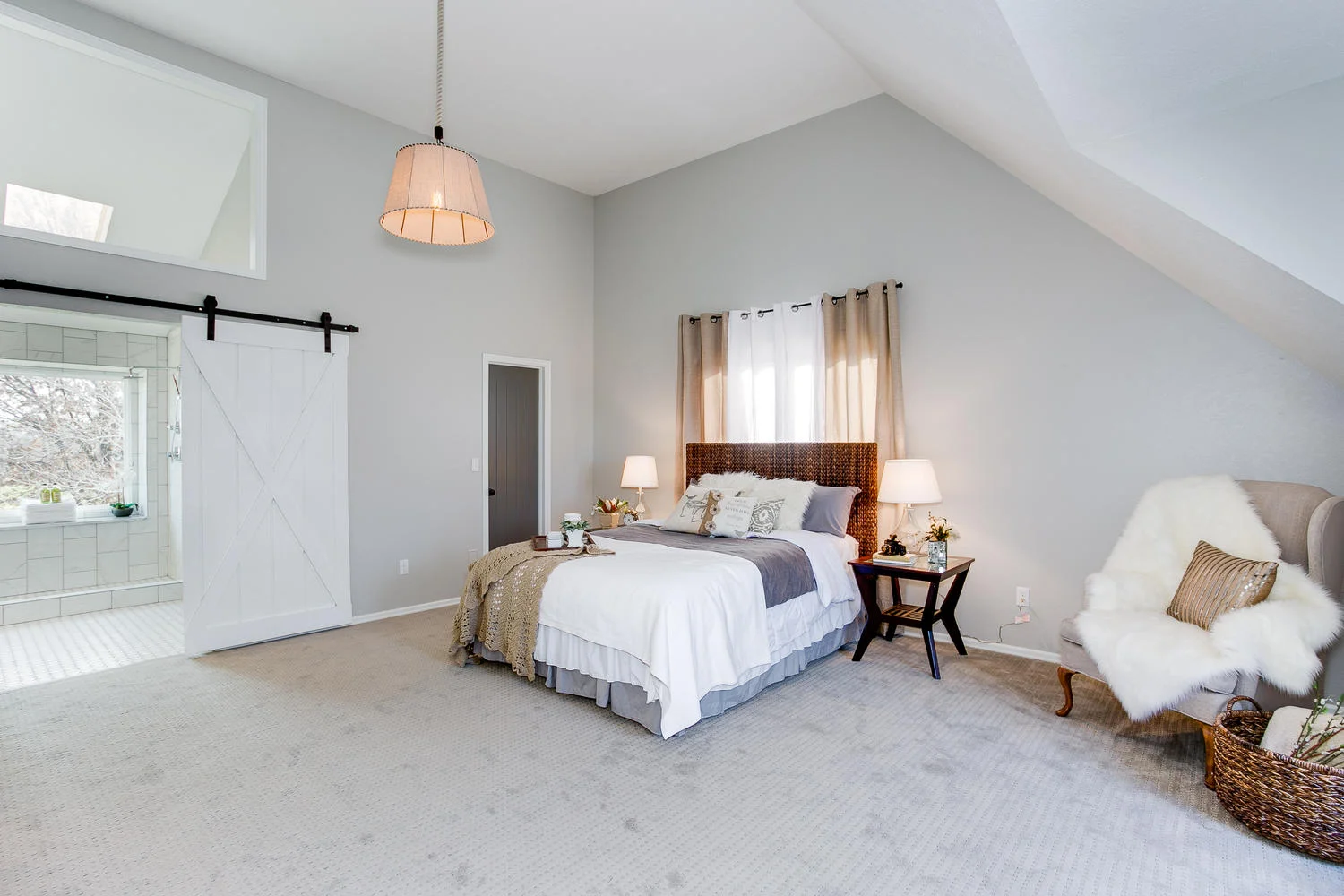 2328 N Greenleaf St Wichita KS-large-027-61-Master Bedroom-1500x1000-72dpi.jpg