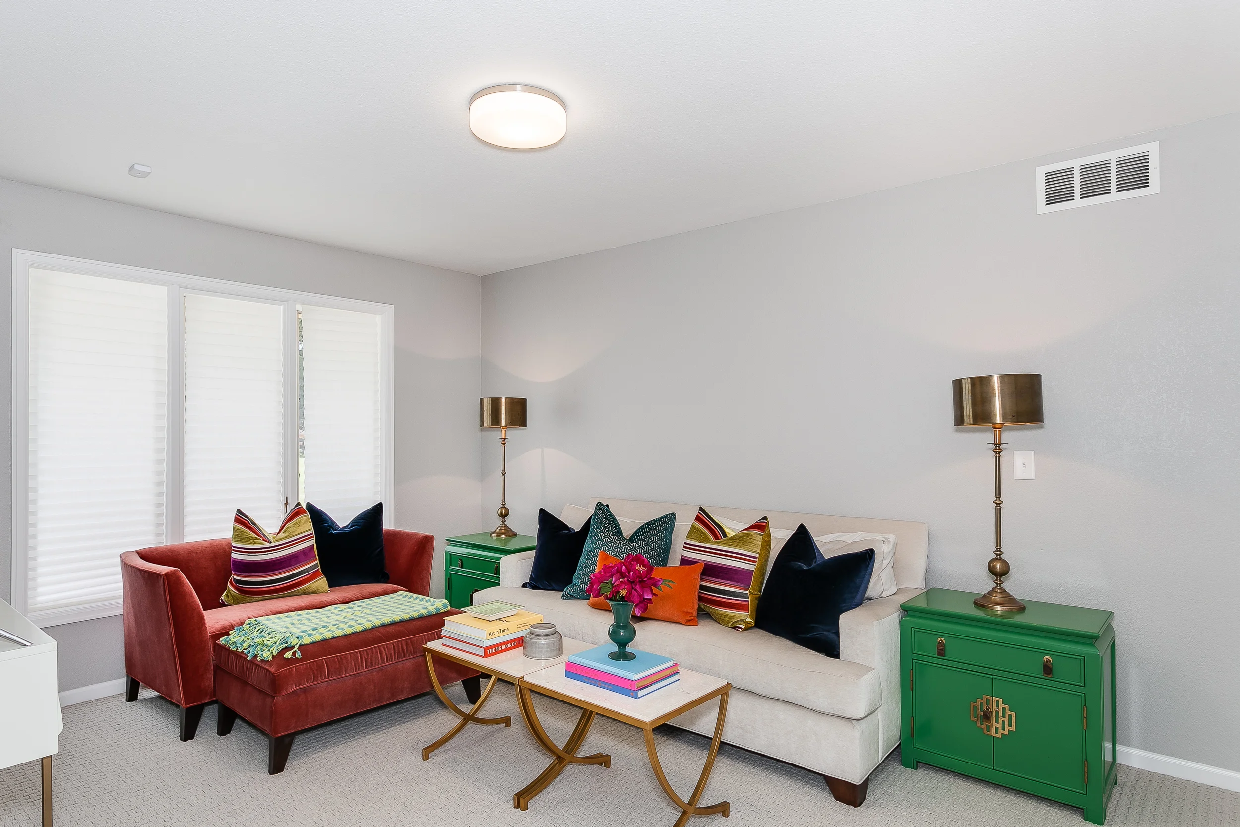 2510 N Greenleaf-14.jpg