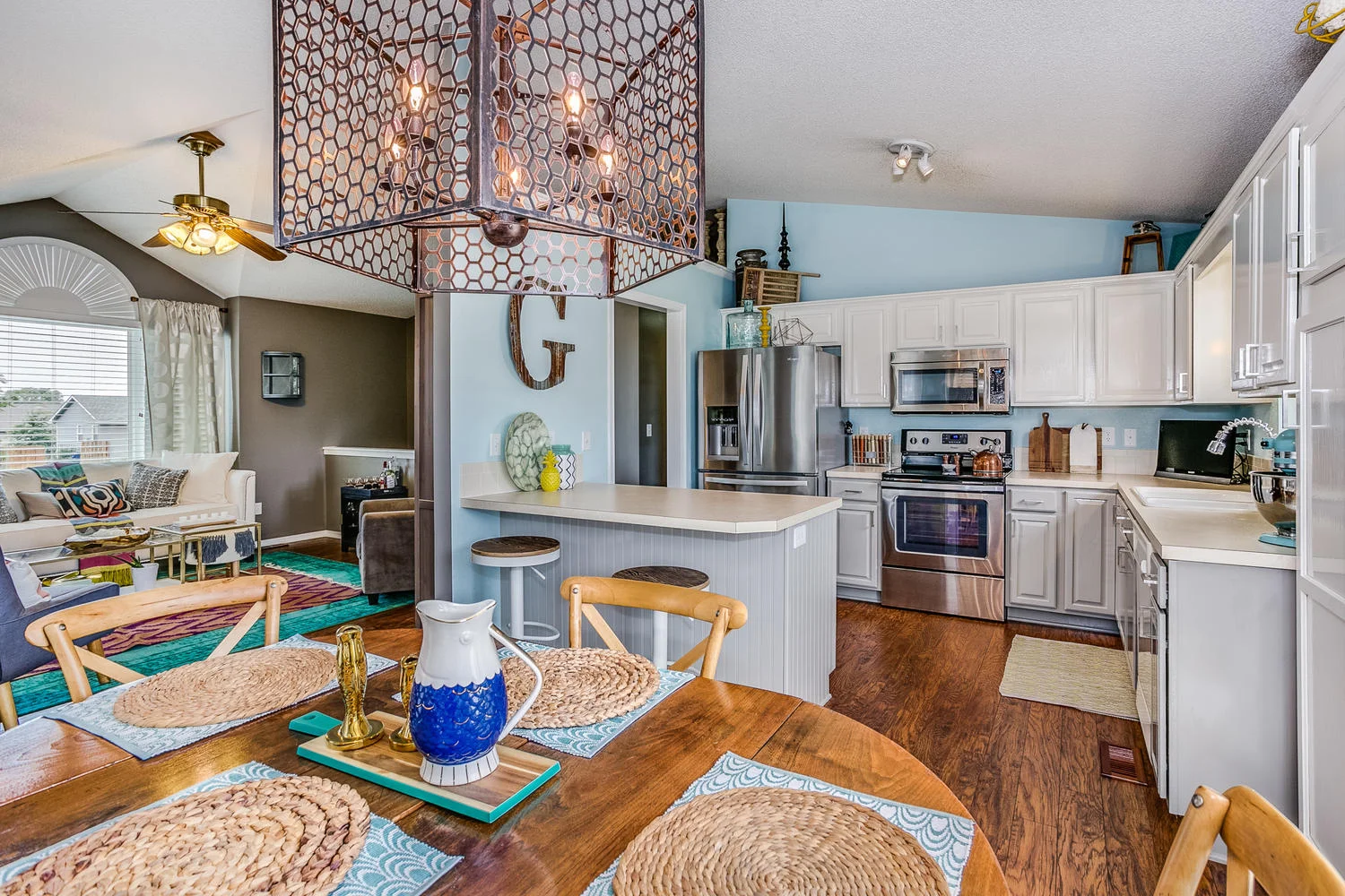 4314 N Dellrose Cir Wichita KS-large-009-5-Dining RoomKitchen-1500x1000-72dpi.jpg
