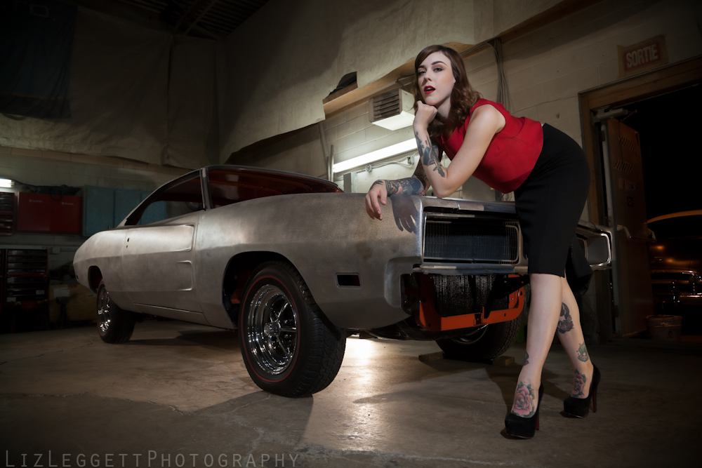 2015_Liz_Leggett_Photography_bare_metal_charger_WATERMARKED-.jpg