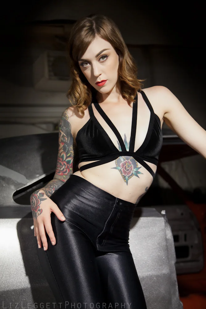 2015_Jassie_Baremetal_Charger_Watermarked-.jpg