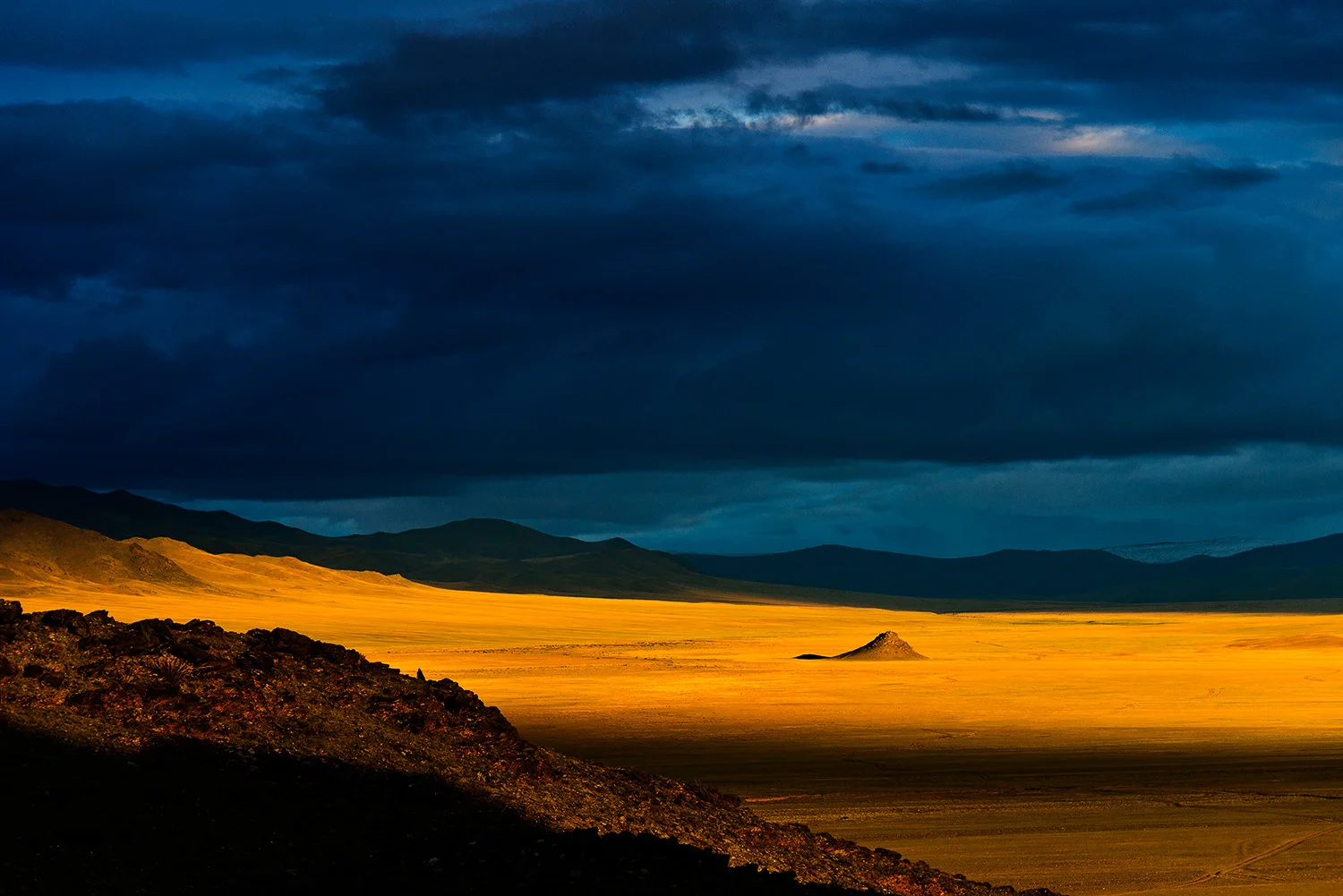 Sunset, near Uureg Nuur, western Mongolia