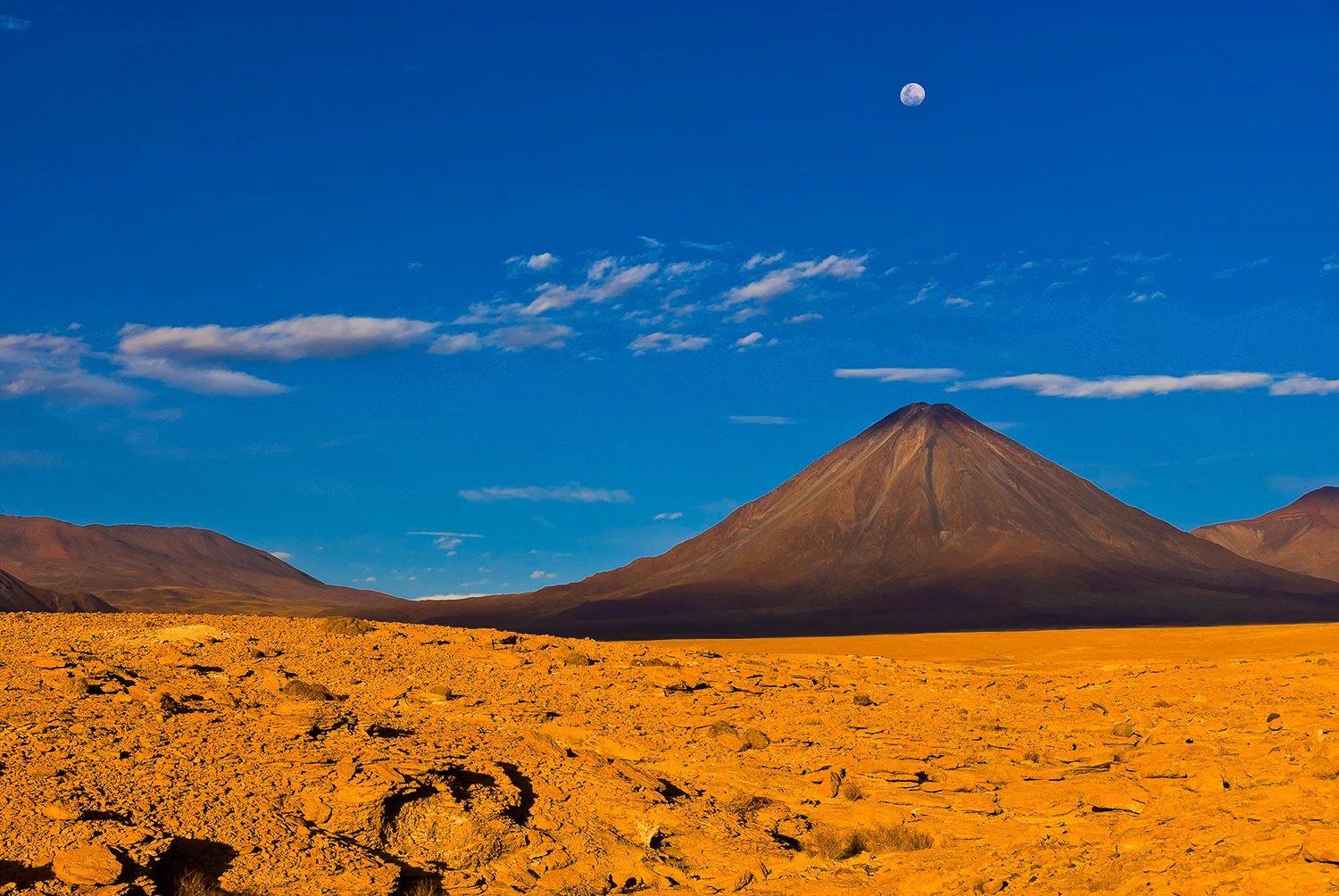 Sunset, Moonrise, Volcan Licancabur, Chile/Bolivia