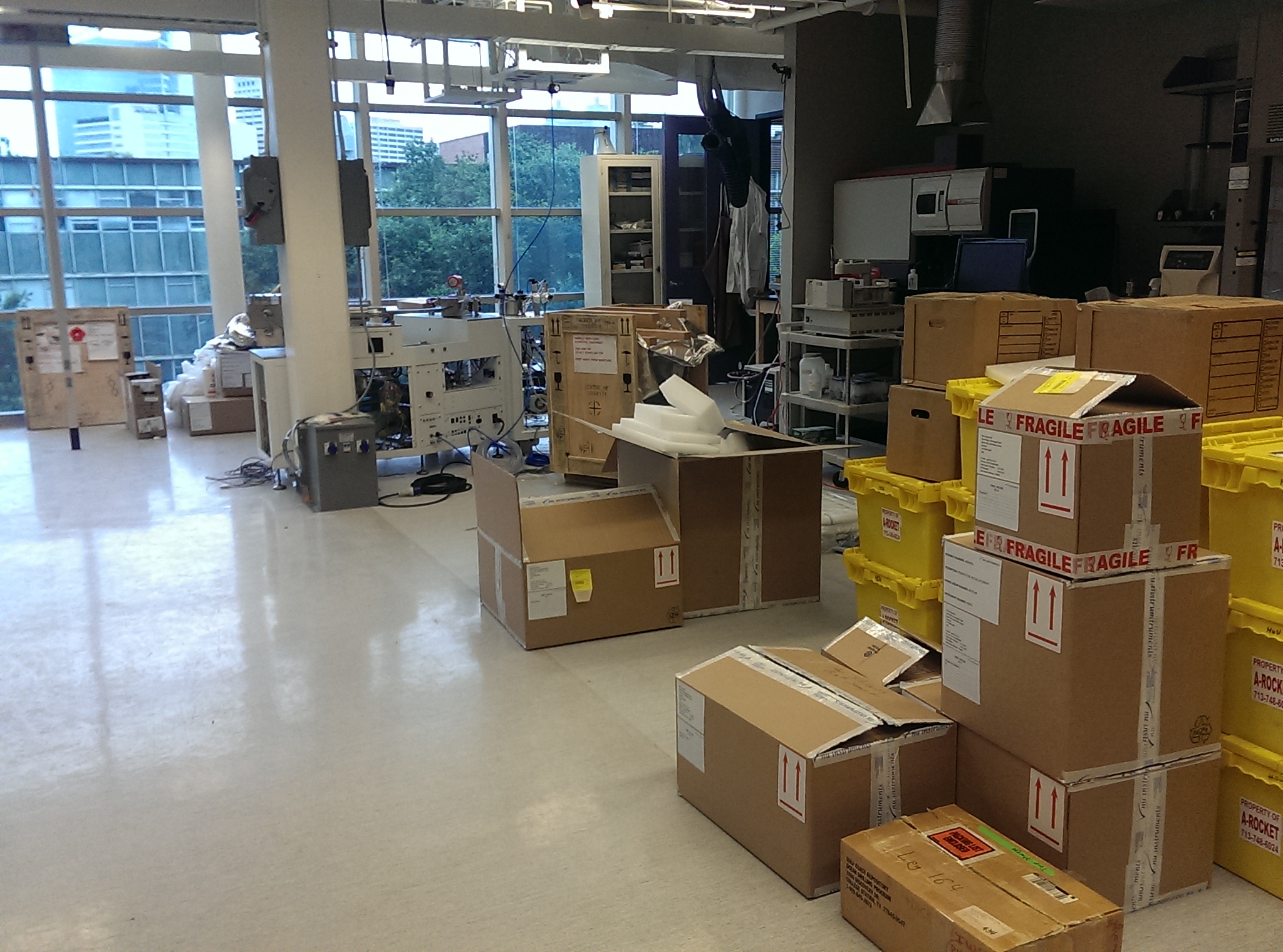  The rest of the lab, now full of boxes. 