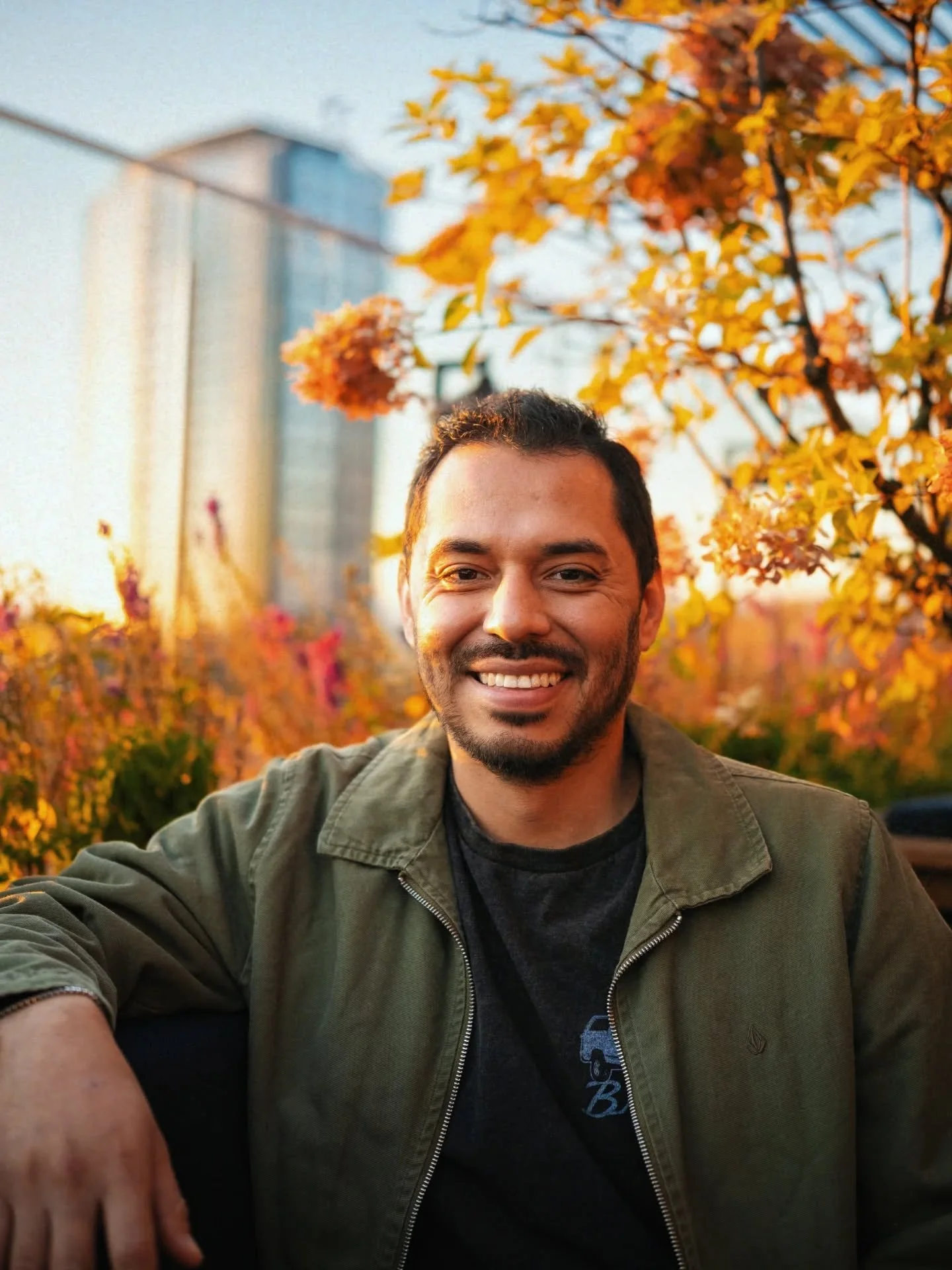 I'm currently sweating from the dinner you made while you're trying to convince me to eat a raw habanero for my health. You're crazy, I like that, and 34 looks pretty hot on you tbh. Feliz cumplea&ntilde;os amore mio 😘