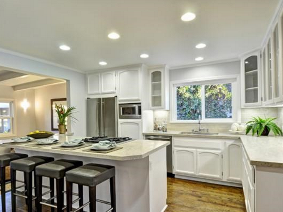 Funding: $500,000 Manhatten Beach, CA