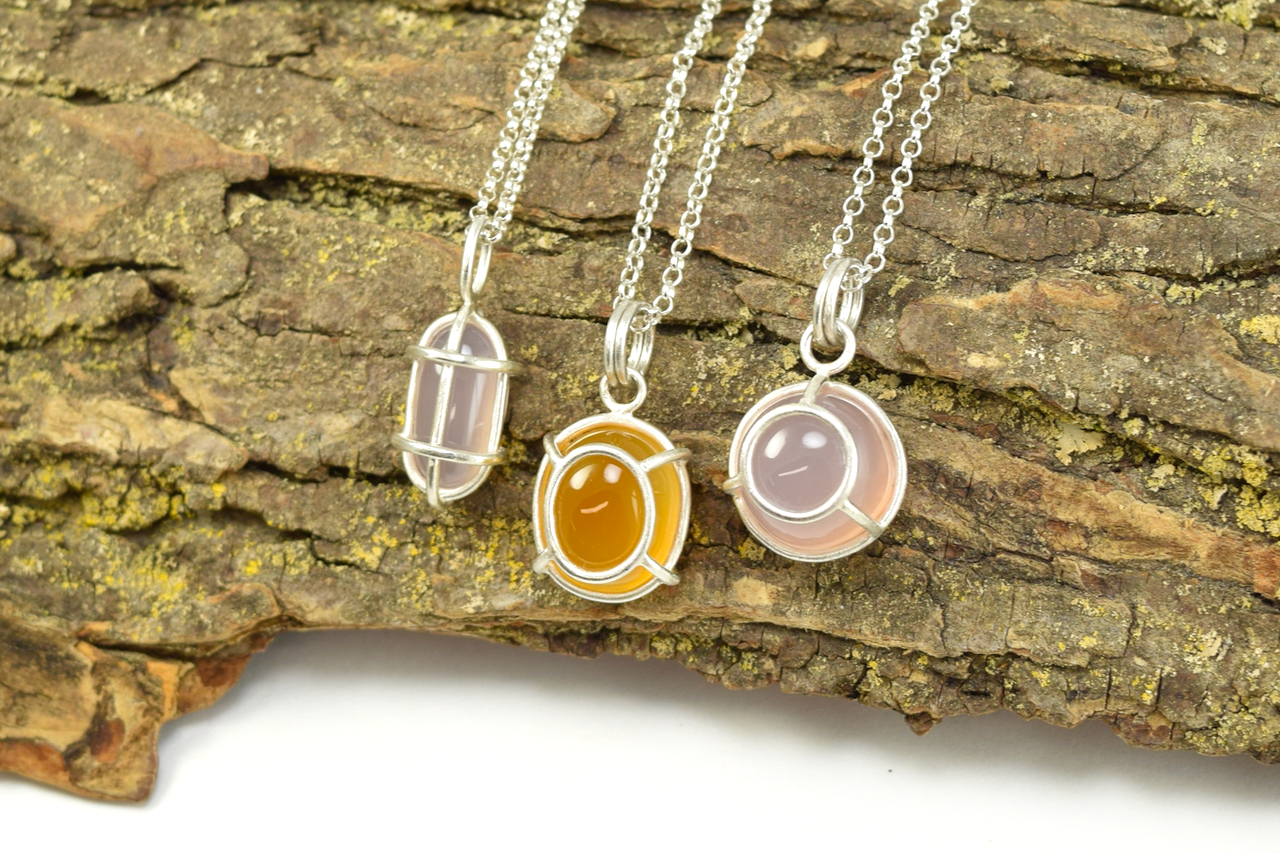 Mixed Bulkhead Light Necklaces (3).png (Copy)