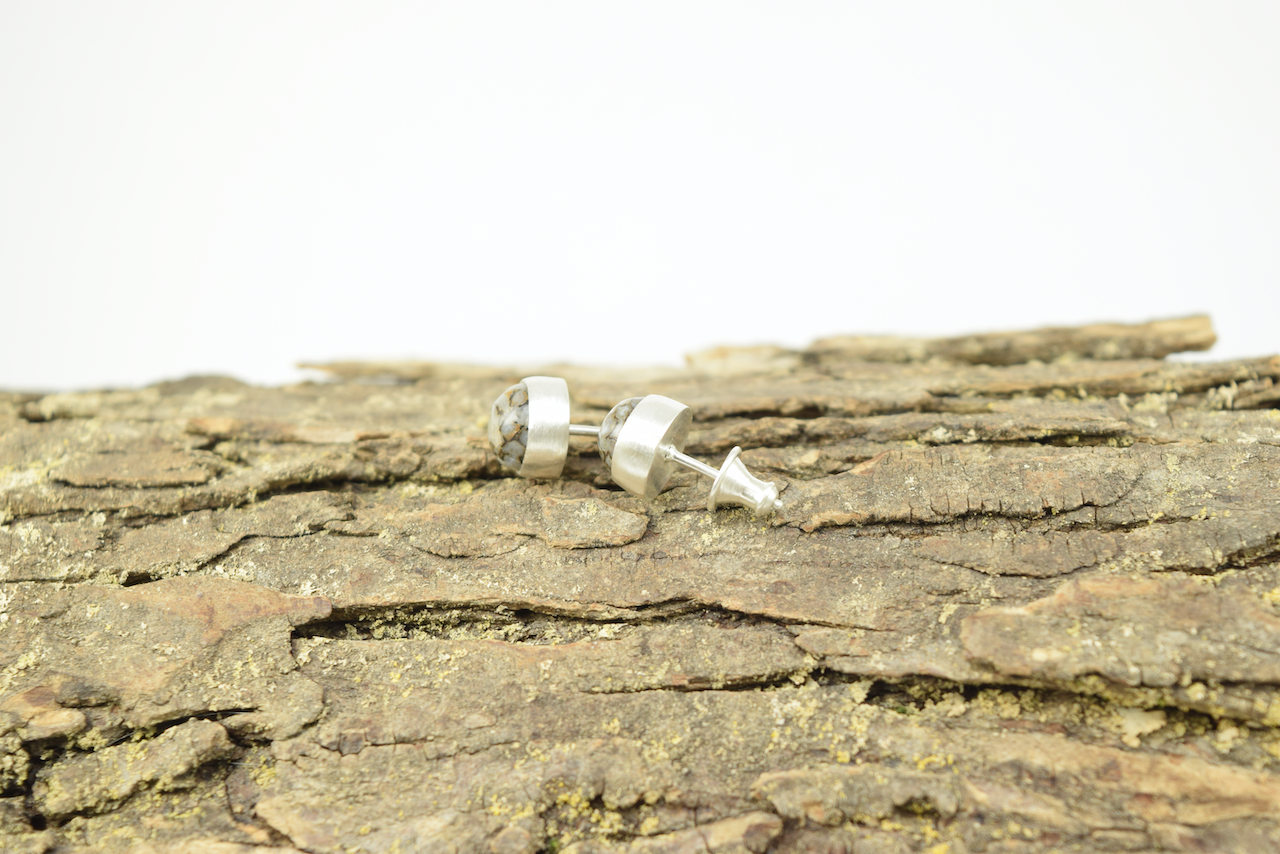 Dinosaur Bone Studs 2026 - I (2).png