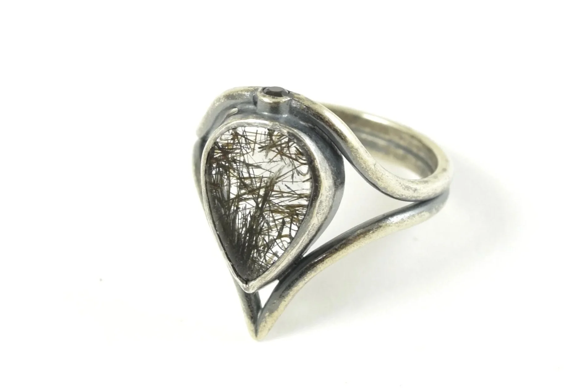 Tourmalinated Quartz and Black Spinel Ring - Size 6.5